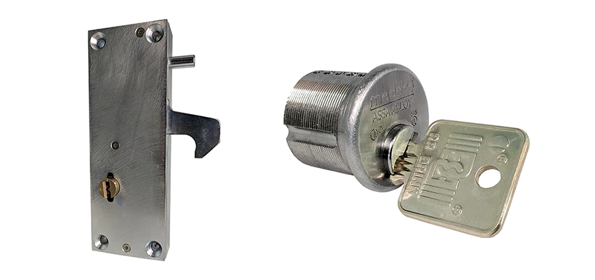 RR Fence Gates Brink Locks Repair in Sierra Madre, California